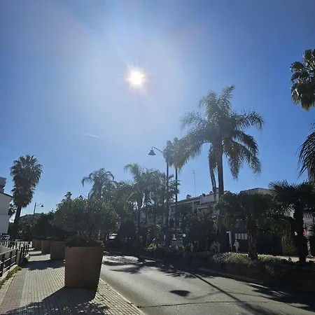 J&j Luxury Lägenhet Estepona