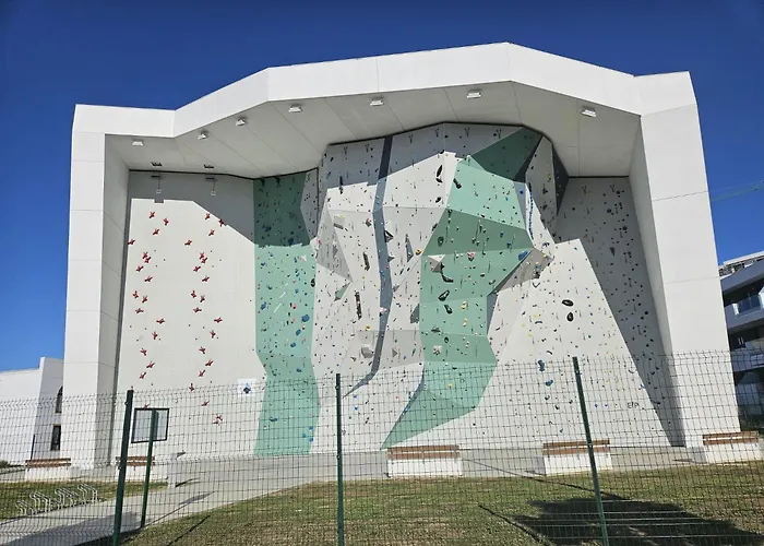 J&j Luxury Апартаменты